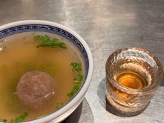 牛丸汤-潮界(凯德晶萃店)