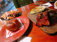 双层牛肉汉堡-黑角餐厅美式狂野Blackhorn(昌茂花园店)