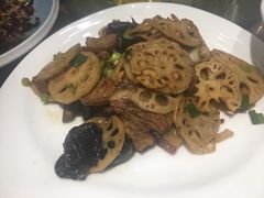 -秦唐一号西安菜馆(钟楼店)