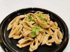 藤椒油豆笋-Lotus 莲花空间(国贸商城店)