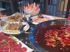 -鸿火锅(航天路店)