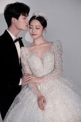 -AOROA·奥洛拉婚纱摄影·旅拍·礼服