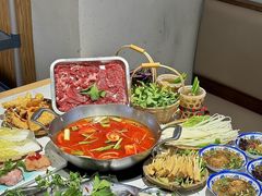 -王奋斗贵州酸汤牛肉火锅