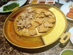 -猪啊牛呀羊啊铜盘烤肉(正大广场店)