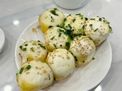 -老西白点心店
