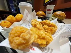 -The Habit Burger Grill 哈比特汉堡(爱琴海店)