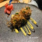 上菜速度也可。吃得我披头散发，就怕亏了肉虽薄