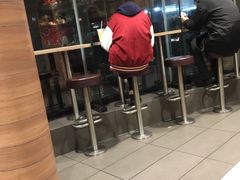 -麦当劳(虹梅路地铁站店)