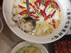 -江渔儿酸菜鱼(曜一城店)