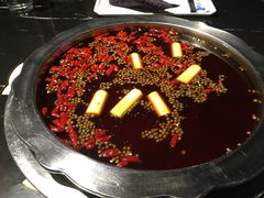 红汤大锅-三只耳火锅(宽窄巷子店)