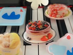 -山与蓝·轻糖鲜果蛋糕(勒泰店)