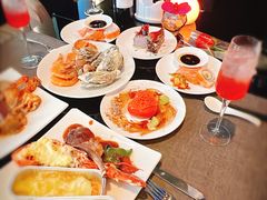 -唐拉雅秀酒店-西锦汇空中BBQ·思创餐厅