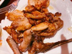 鸡腿肉-天伦松鹤大饭店·欣妮咖啡