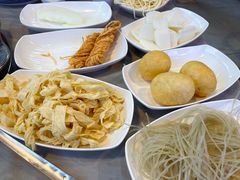 -光头药膳鸡(莱茵小镇店)