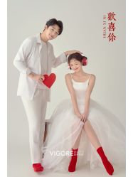 -雪中彩影婚纱摄影·微光艺术中心