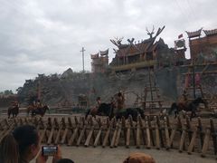 -七彩云南欢乐世界