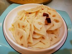 炝拌莲菜-张刚餐饮(春晓馨苑店)