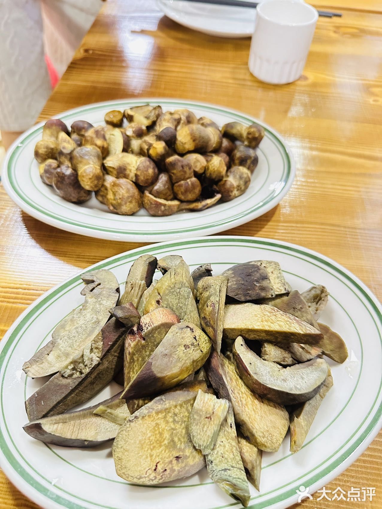 在江门闹市中野生菌Top1，巨无霸糯米鸡饭