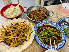 -江城燕子大排档(江汉路步行街店)