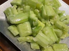 -三叔特色自贡菜(中海国际店)
