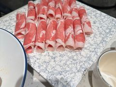 -三人行骨头王火锅(长寿店)