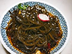 -小菜园新徽菜(镇江丹阳吾悦店)