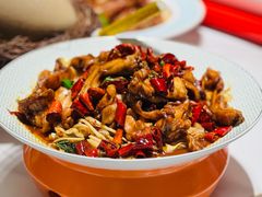-嗨辣小聚·盘锦河蟹·海鲜烧烤龙虾(盘锦十年好店)