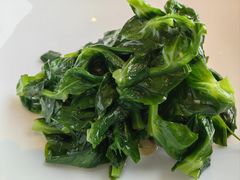 樱花虾酱炒台湾山苏菜-鹏瑞莱佛士酒店·云璟 Yun Jing