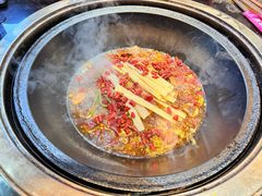 -刘淑芬·活鱼铁锅炖(北京首店)