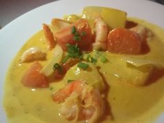 -Lanterns Vietnamese Restaurant