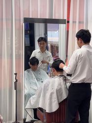 -侨治发型