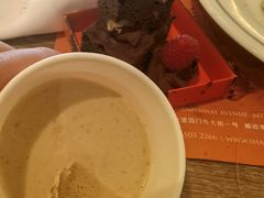 -咖啡苑自助餐厅·中国大饭店