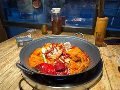 -王婆乔鲜鱼自助火锅(蜀汉路店)