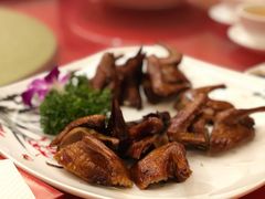 烤乳鸽-海皇食府(水都假日酒店店)