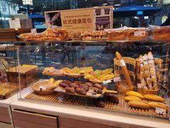 -巴黎贝甜(大宁国际商业广场店)