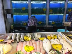 -赶海部落海鲜城(海阳路店)