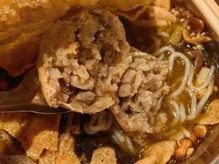 -柳州肥姨妈大骨螺蛳粉(东靖路店)