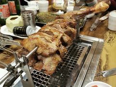 烤羊腿-清真·东拉黑炭火烤羊腿(世通·国际店)