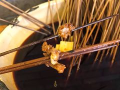 -拈签一笑黄牛肉辣卤串串