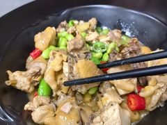 小公鸡尖椒-沪依小酒馆心意菜