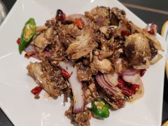 -许哥东北烧烤·铁丳烤串·宫后夹肉(繁花中心店)