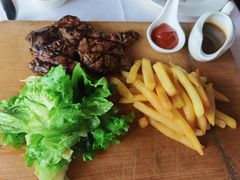 -火车头法国西餐厅