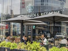 -星巴克臻选(上海合生汇1F店)