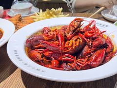 -叶派龙虾•招牌香辣蟹·海鲜(中海国际店)
