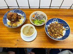 -红猪卤肉饭(大西洋美食城店)