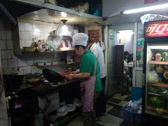 -扬州小吃(延安西路店)