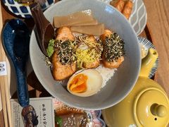 -啢啢茶寮(芳华横街店)