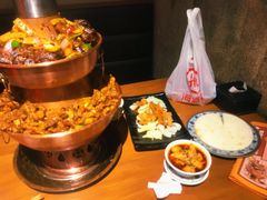 -炉小二铜锅牛蛙•川湘菜(三里屯店)