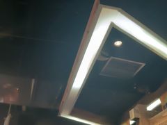 -YOGO优果密室逃脱(新佳丽广场店)