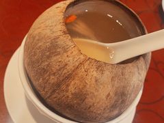 原汁椰子炖乌鸡汤-金鼎轩(亚运村店)